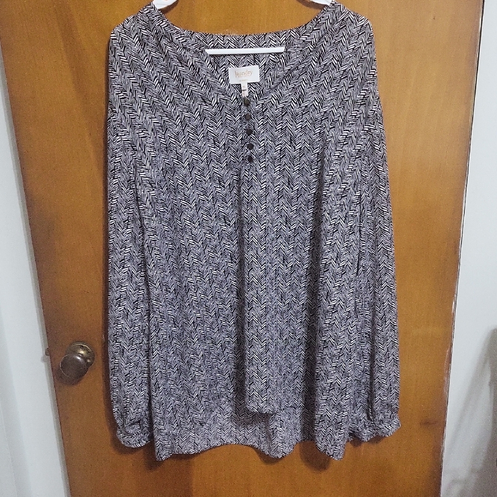 Womens Blouse Size Xl By Laundry